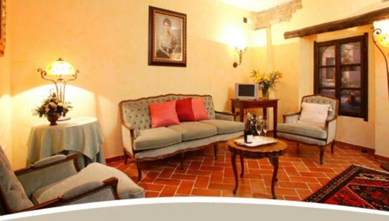 La Maragliana Aparthotel Castel Rocchero Exterior foto